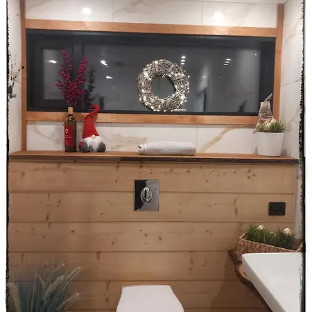 High Class Living In Valo & Lakeside Sauna *